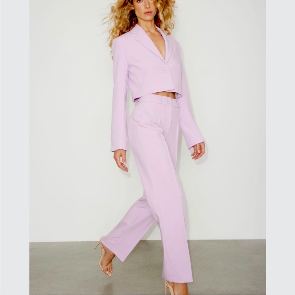 Dynamite kora blazer set in small